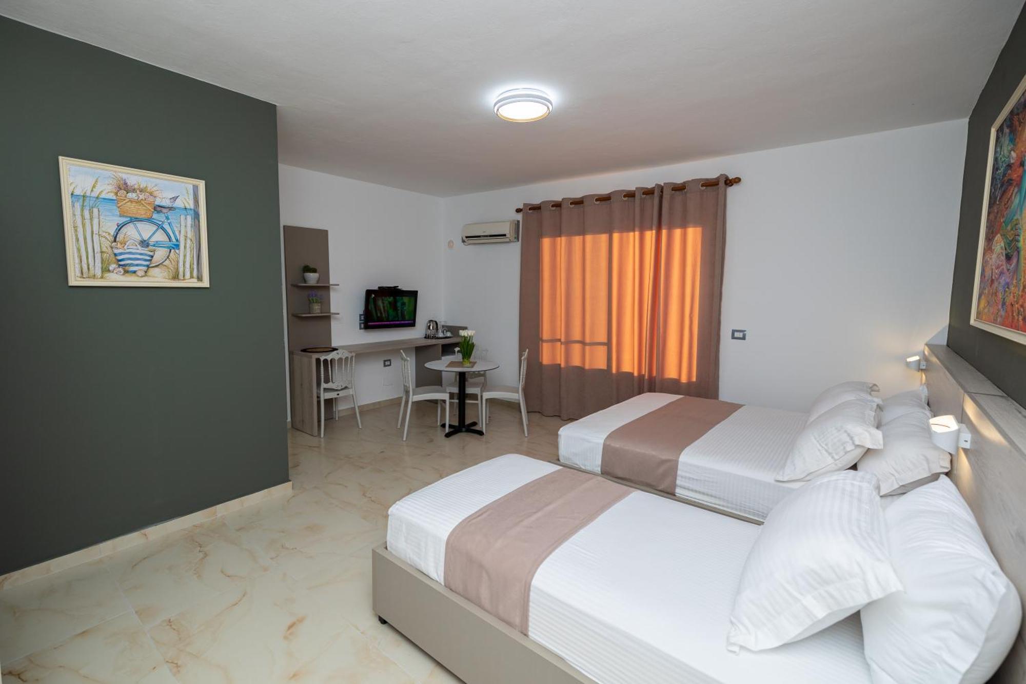 Hotel Idi Vlore Exterior photo